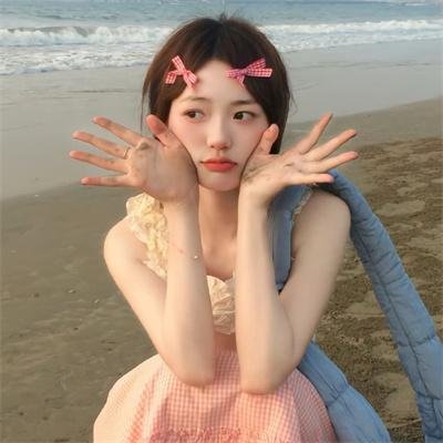 瓶中美人